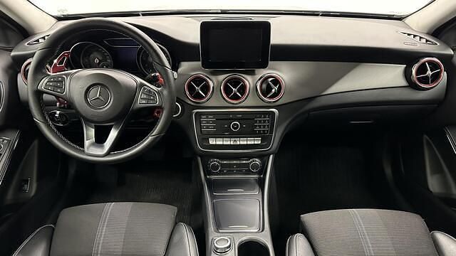 Occasion Mercedes GLA180 Business 123 PK (90 kW) 2017 Grijs SUV