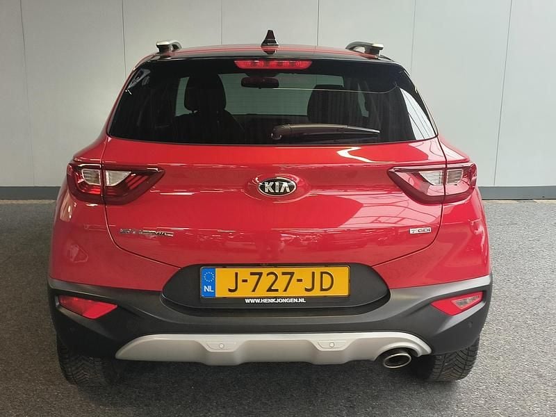 Occasion Kia Stonic 101 PK (74 kW) 2020 Rood SUV