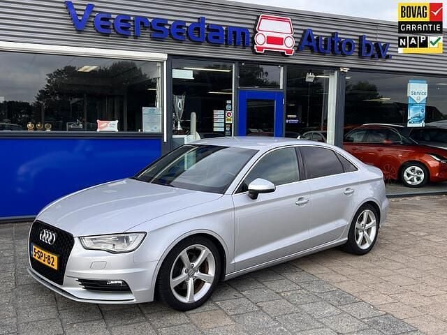 Sedan Gebruikt 2013 Audi A3 Ambition Sedan | € 12.990 (Eerlijke prijs) - Afbeelding 1/4