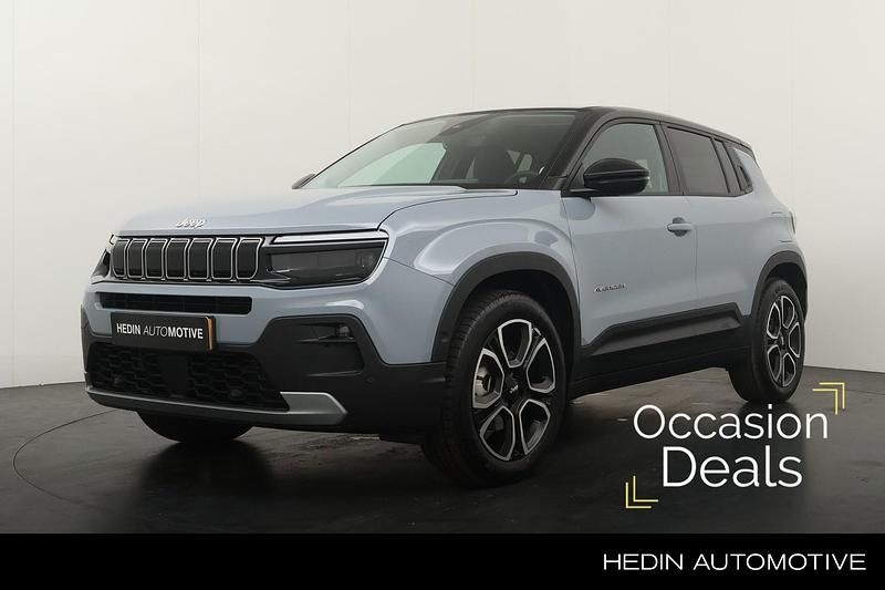 Grijs Nieuw 2025 Jeep Avenger EV Summit SUV | € 31.945 - Afbeelding 1/4