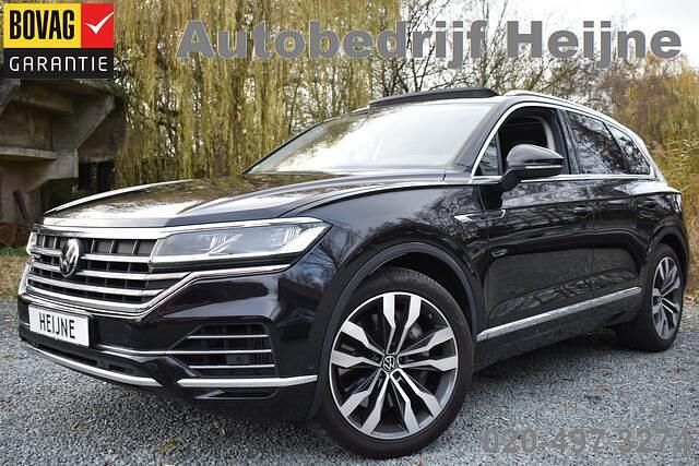 Zwart Gebruikt 2022 VW Touareg Elegance SUV | € 49.945 (Goede deal) - Afbeelding 1/4