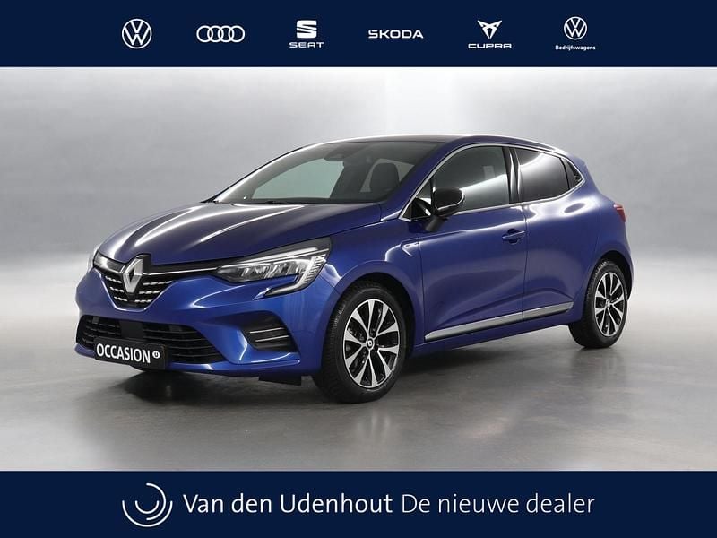 Occasion Renault Clio V Techno 93 PK (68 kW) 2023 Blauw (metallic) Hatchback