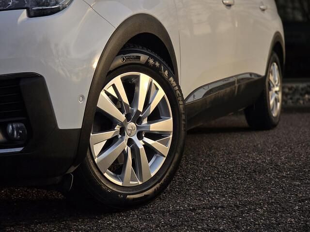 Occasion Peugeot 5008 Allure 131 PK (96 kW) 2019 Wit SUV