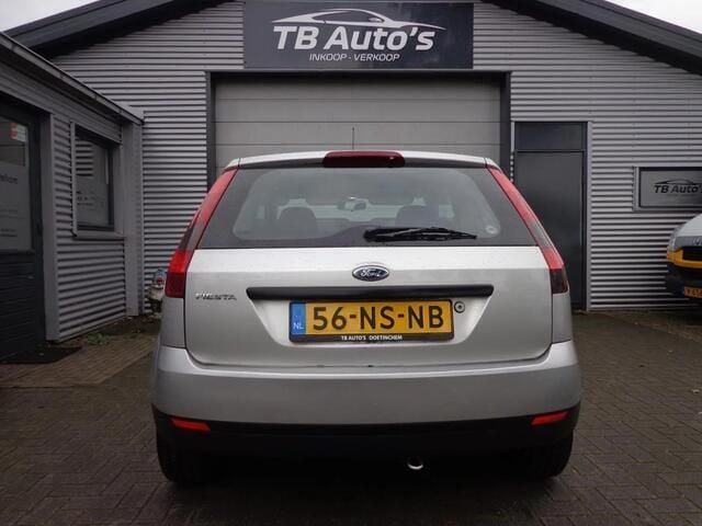 Occasion Ford Fiesta 69 PK (50 kW) 2004 Grijs Hatchback