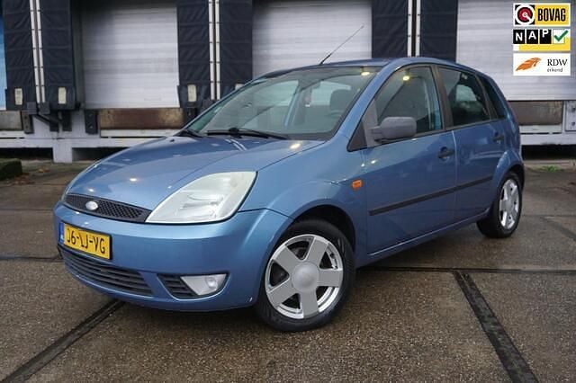Blauw Gebruikt 2003 Ford Fiesta Trend Hatchback | € 1.495 (Goede deal) - Afbeelding 1/4