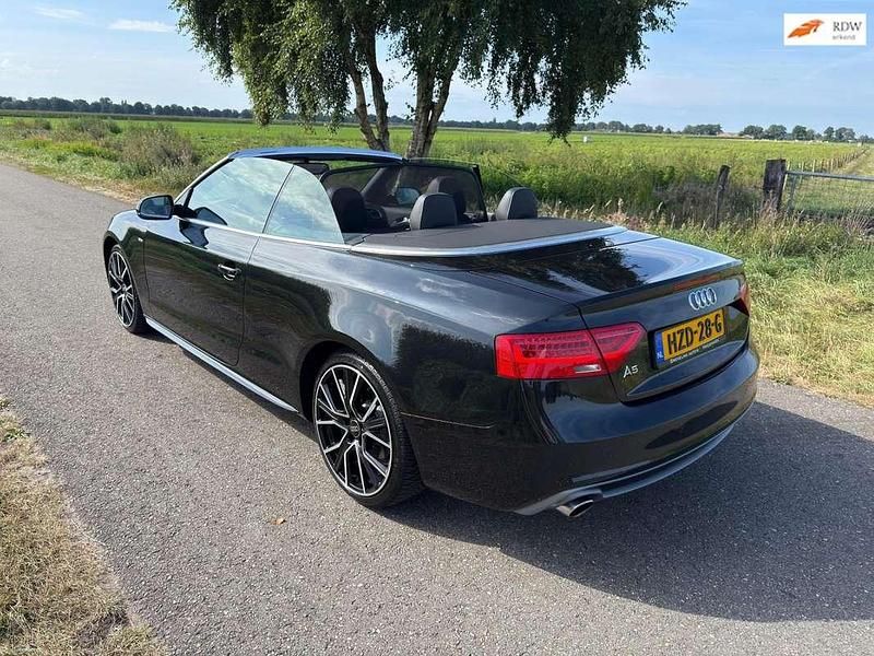 Zwart Gebruikt 2012 Audi A5 Cabriolet Proline Cabriolet | € 15.850 (Eerlijke prijs) - Afbeelding 1/4