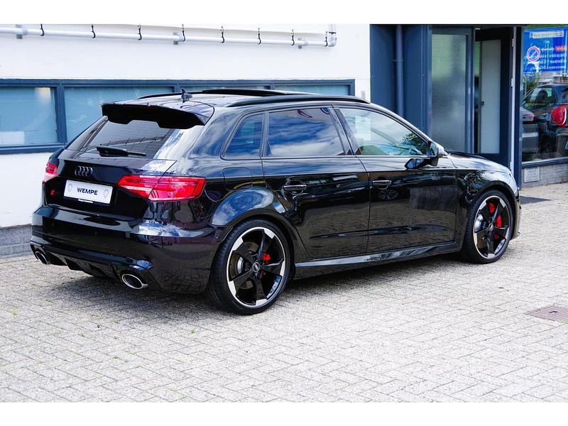 Occasion Audi RS3 Proline 368 PK (270 kW) 2016 Zwart Sedan