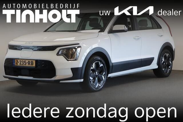 Wit Gebruikt 2024 Kia e-Niro Light SUV | € 32.450 (Super prijs) - Afbeelding 1/4