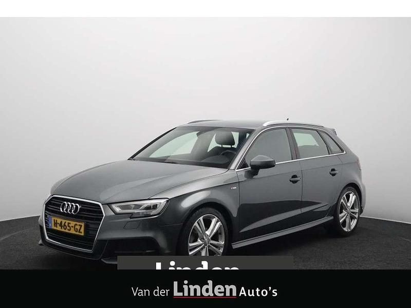 Grijs Gebruikt 2020 Audi A3 Sportback S-Line Hatchback | € 19.950 (Super prijs) - Afbeelding 1/4