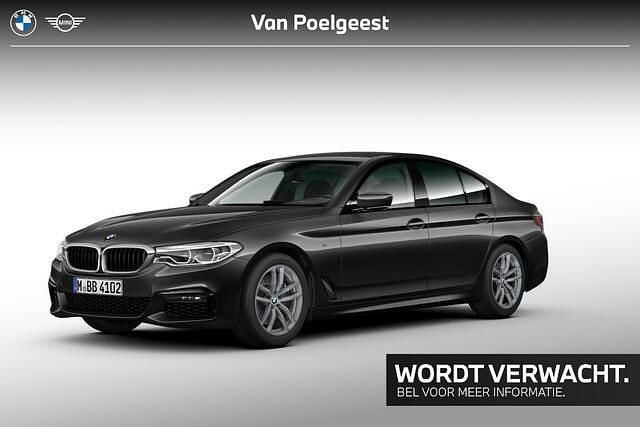 Grijs Gebruikt 2020 BMW 520 Executive Sedan | € 34.900 (Eerlijke prijs) - Afbeelding 1/4