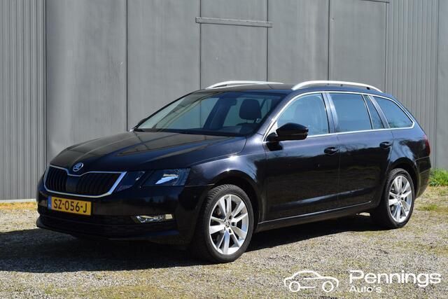 Zwart Gebruikt 2018 Skoda Octavia Style Stationwagen | € 14.250 (Iets duurder) - Afbeelding 1/4