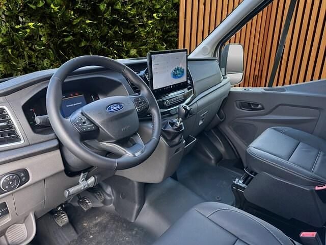 Occasion Ford Transit Limited 2024 Grijs Hatchback