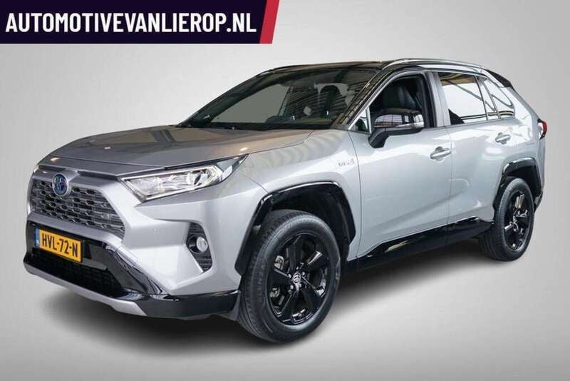 Zilver, metallic lak Gebruikt 2019 Toyota RAV4 Hybrid SUV | € 31.995 (Eerlijke prijs) - Afbeelding 1/4
