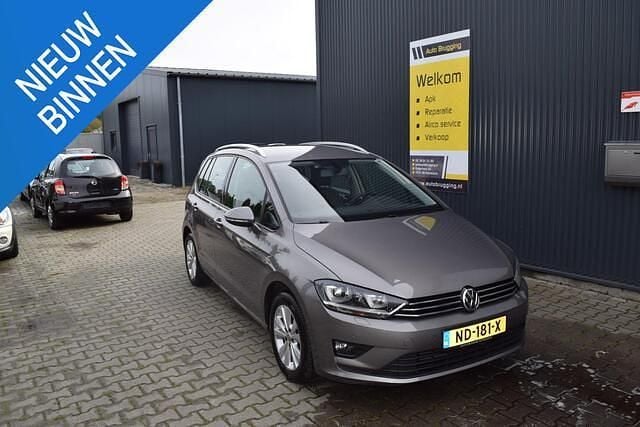 Grijs Gebruikt 2016 VW Golf Sportsvan Edition MPV | € 10.490 (Goede deal) - Afbeelding 1/4