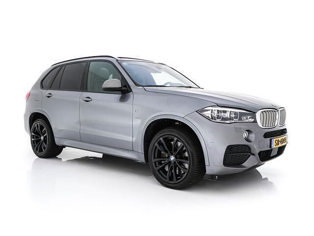 Grijs Occasion 2017 BMW X5 M Sport SUV | € 20.945 - Afbeelding 1/4
