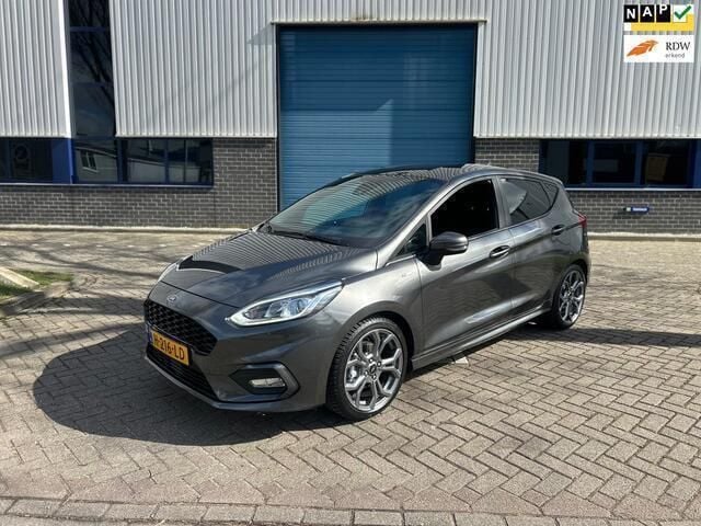Grijs Gebruikt 2020 Ford Fiesta ST-Line Hatchback | € 10.999 (Eerlijke prijs) - Afbeelding 1/4