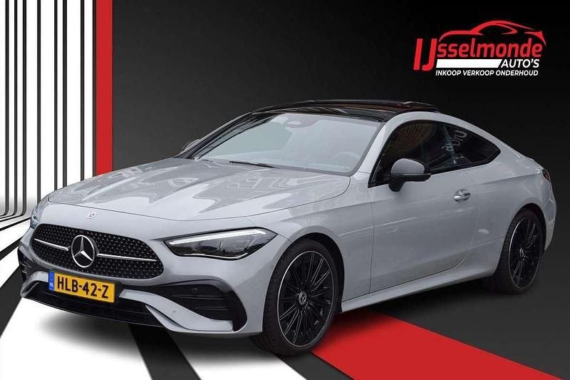Grijs Gebruikt 2024 Mercedes CLE200 AMG line Coupé | € 65.000 (Eerlijke prijs) - Afbeelding 1/4