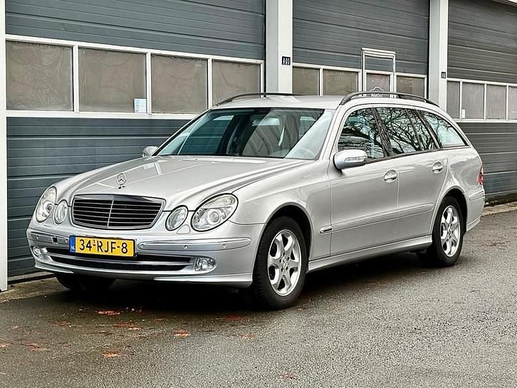 Occasion Mercedes E200 Avantgarde 163 PK (119 kW) 2003 Grijs Stationwagen