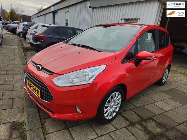 Rood Gebruikt 2017 Ford B-MAX Style MPV | € 10.750 (Eerlijke prijs) - Afbeelding 1/4