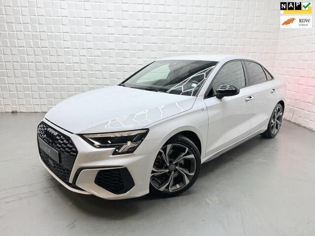 Wit Gebruikt 2020 Audi A3 Edition .1 Sedan | € 27.499 (Goede deal) - Afbeelding 1/4