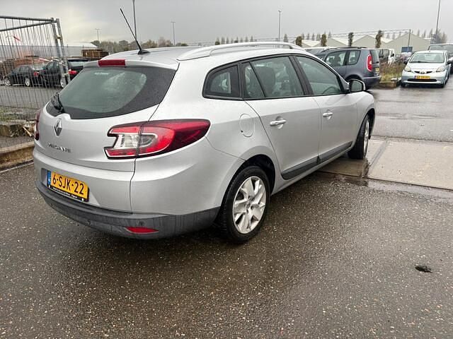 Occasion Renault Mégane GrandTour Dynamique 110 PK (80 kW) 2012 Grijs Stationwagen