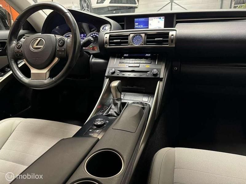 Occasion Lexus IS300h 181 PK (133 kW) 2013 Zwart Sedan