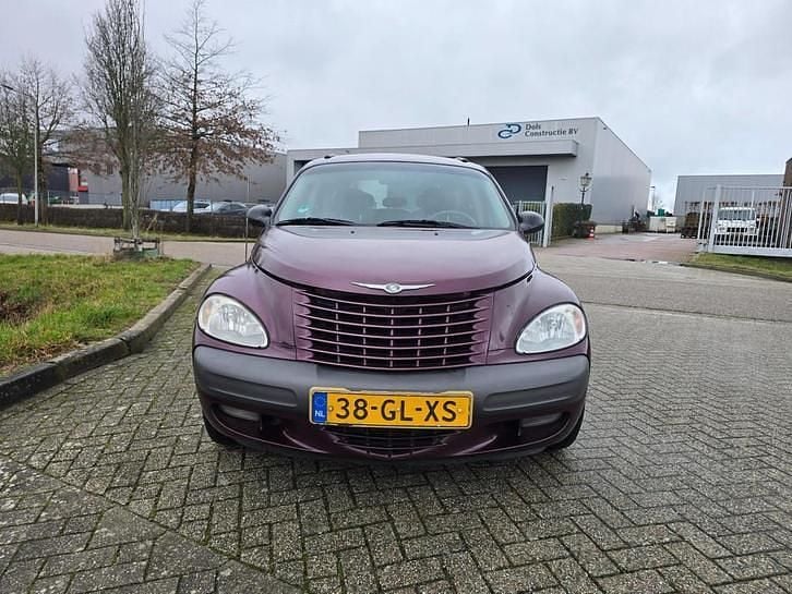 Occasion Chrysler PT Cruiser Limited 141 PK (103 kW) 2001 Rood Hatchback