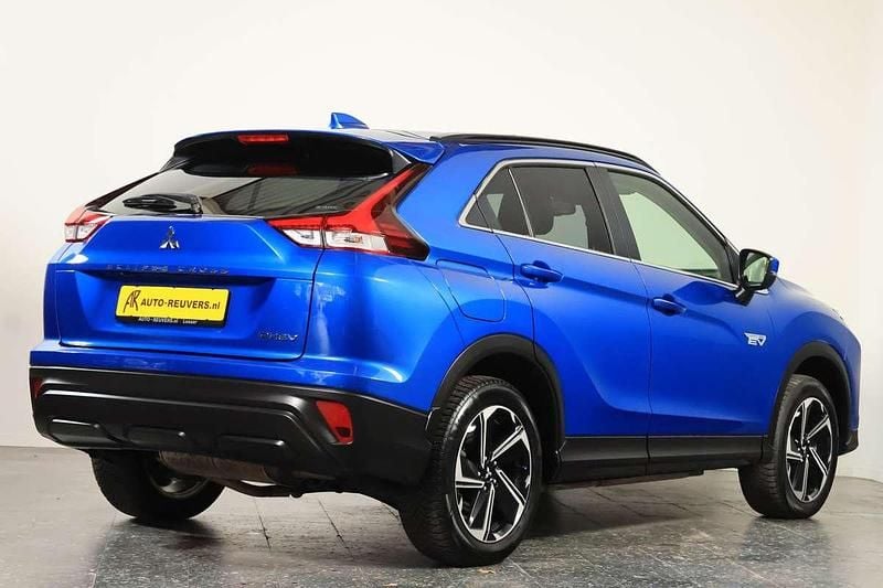 Occasion Mitsubishi Eclipse Cross Intense 188 PK (138 kW) 2022 Blauw (metallic) SUV