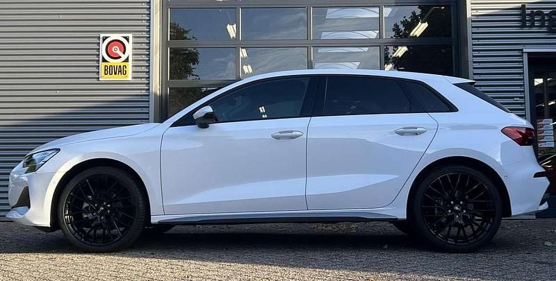 Occasion Audi A3 Sportback e-tron Advanced 150 PK (110 kW) 2024 Wit Hatchback