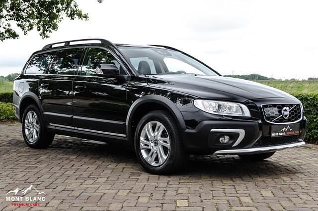 Zwart Gebruikt 2015 Volvo XC70 Momentum SUV | € 16.495 (Iets duurder) - Afbeelding 1/3