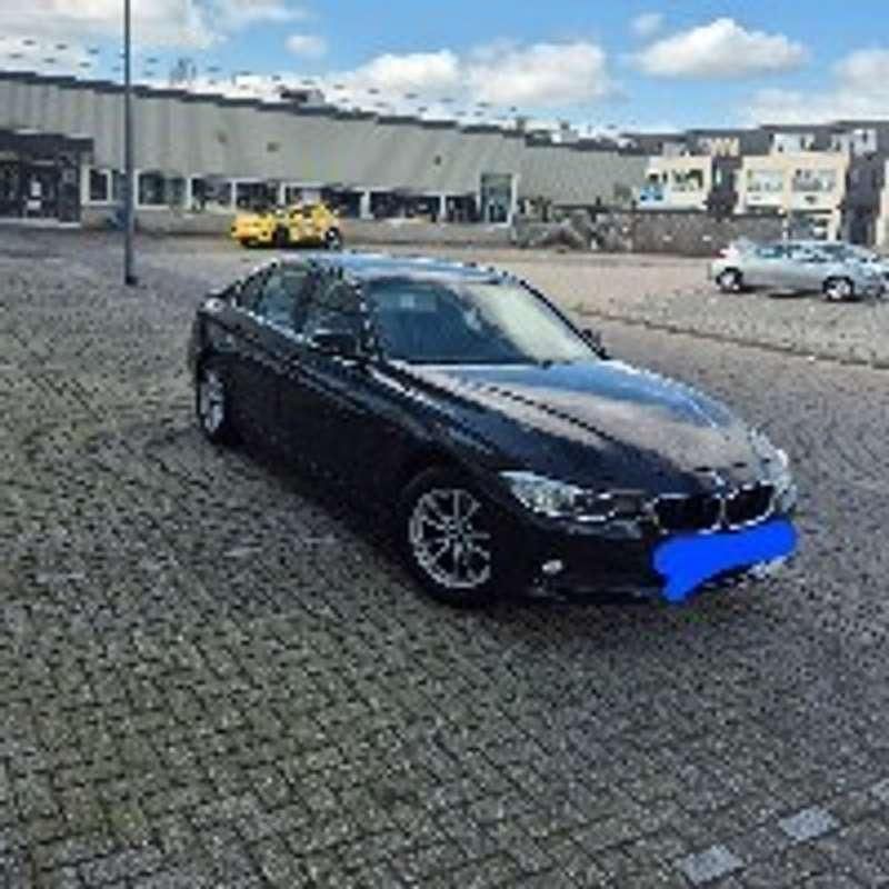 Gebruikt 2013 BMW 320 Efficient Dynamics Sedan | € 6.900 (Goede deal) - Afbeelding 1/4
