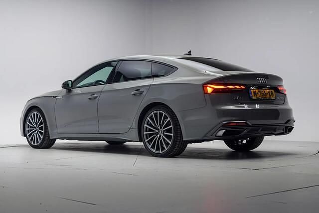 Occasion Audi A5 Sportback Competition 150 PK (110 kW) 2022 Grijs Hatchback