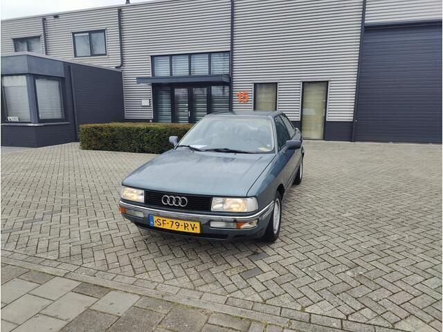 Blauw Gebruikt 1987 Audi 90 Sedan | € 3.500 - Afbeelding 1/4