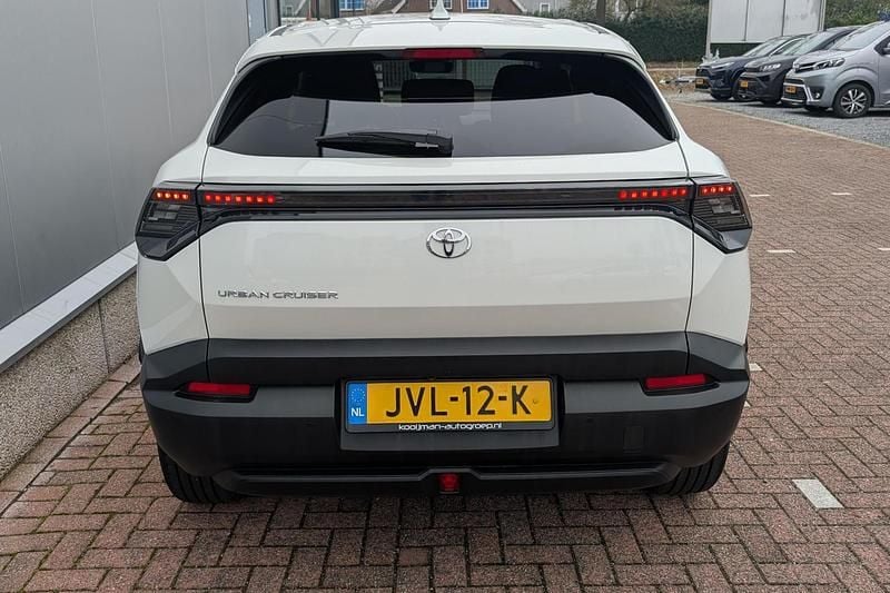 Nieuw Toyota Urban Cruiser Executive 127 kW (174 PK) 2026 Arctic white SUV