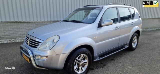 Grijs Gebruikt 2006 Ssangyong Rexton SUV | € 2.450 (Super prijs) - Afbeelding 1/4