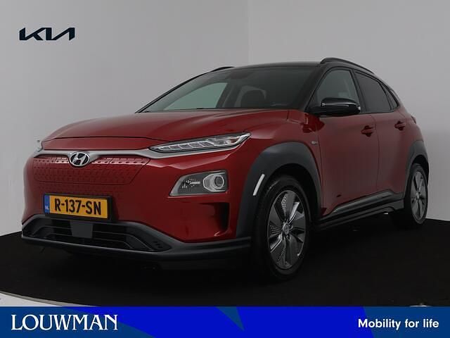 Rood (metallic) Occasion 2020 Hyundai Kona Comfort SUV | € 18.440 (Goede deal) - Afbeelding 1/4