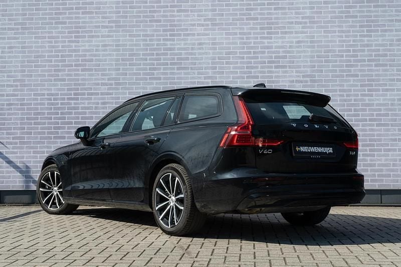 Occasion Volvo V60 Plus 350 PK (257 kW) 2025 Zwart Stationwagen
