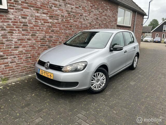Grijs Gebruikt 2012 VW Golf VII Trendline Hatchback | € 8.450 (Duur) - Afbeelding 1/4