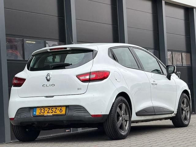 Occasion Renault Clio IV Expression 90 PK (66 kW) 2013 Wit Hatchback