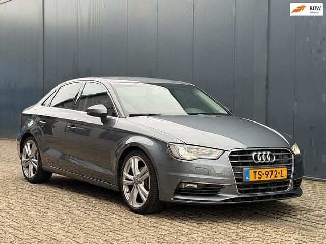 Grijs Gebruikt 2013 Audi A3 Proline Sedan | € 8.950 (Goede deal) - Afbeelding 1/4
