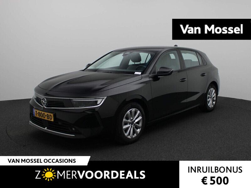 Zwart Gebruikt 2023 Opel Astra Hatchback | € 18.440 (Super prijs) - Afbeelding 1/4