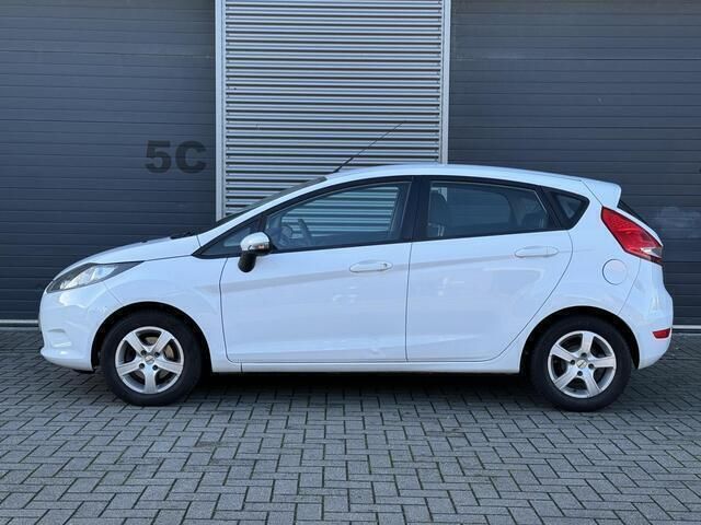 Occasion Ford Fiesta Limited 60 PK (44 kW) 2011 Wit Hatchback