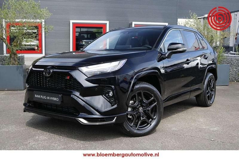 Zwart Nieuw 2025 Toyota RAV4 Hybrid Sport SUV | € 61.250 (Duur) - Afbeelding 1/4