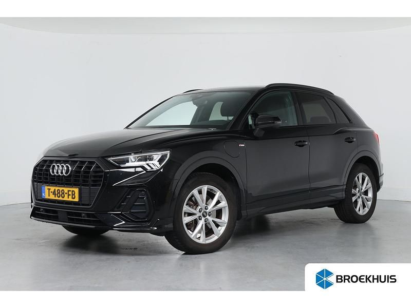 Zwart Gebruikt 2023 Audi Q3 SUV | € 38.900 (Eerlijke prijs) - Afbeelding 1/4