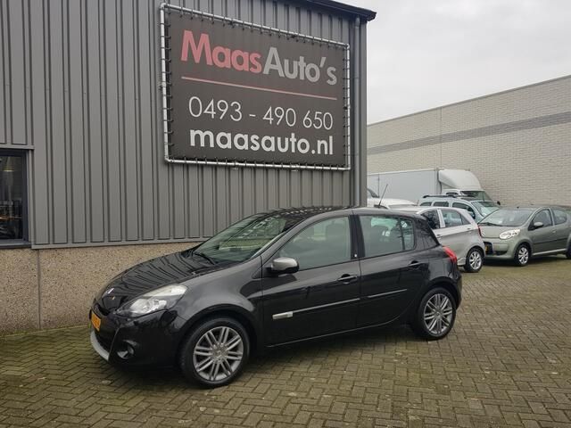 Zwart Gebruikt 2011 Renault Clio II Luxe Hatchback | € 9.950 - Afbeelding 1/4