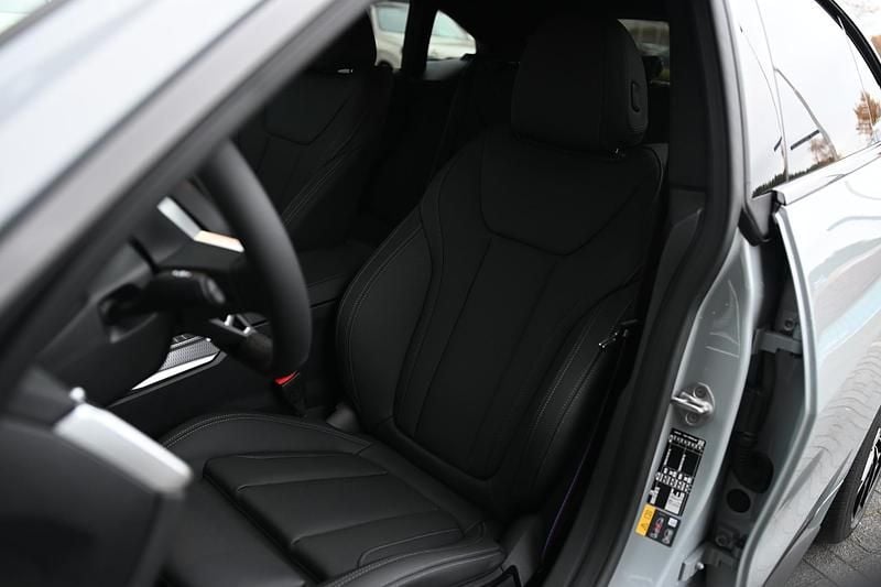 Nieuw BMW i4 M Sport 210 kW (286 PK) 2025 Grijs Sedan