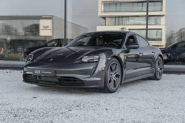 Grijs Gebruikt 2021 Porsche Taycan 4S Chrono Sedan | € 56.900 (Eerlijke prijs) - Afbeelding 1/4
