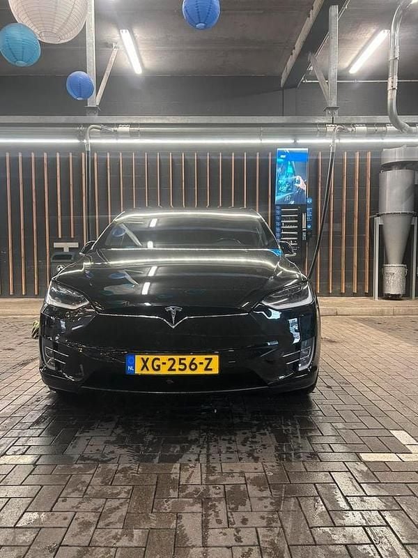 Gebruikt 2018 Tesla Model X SUV | € 24.999 (Goede deal) - Afbeelding 1/4