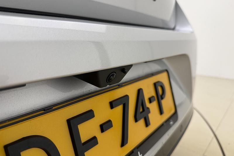 Occasion Opel Astra Ultimate 145 PK (106 kW) 2025 Grijs Hatchback