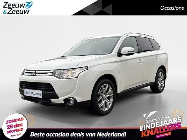 Wit Gebruikt 2015 Mitsubishi Outlander Edition SUV | € 17.440 (Eerlijke prijs) - Afbeelding 1/4